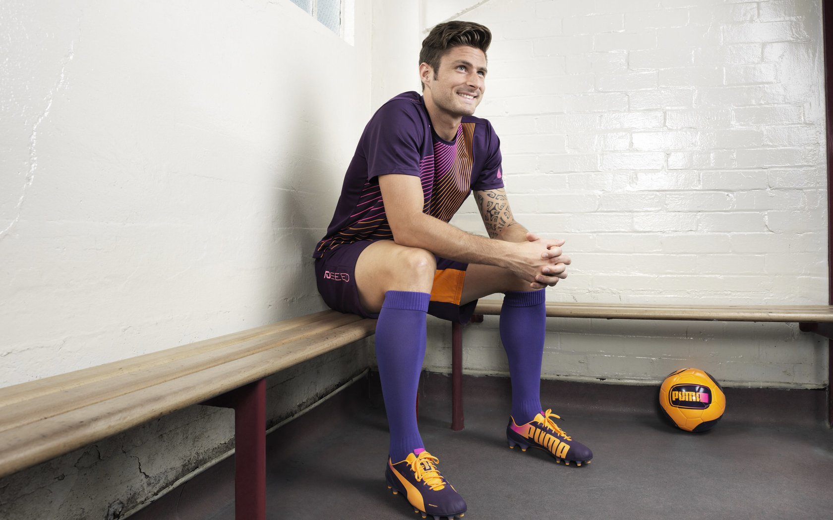 战术智慧:不同教练的创新思路揭秘,教练技术共赢